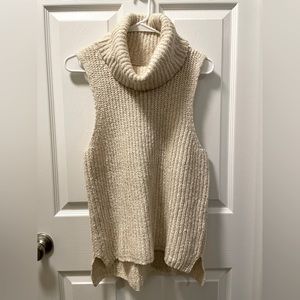 NWOT Aeropostale Sleeveless Turtleneck Sweater